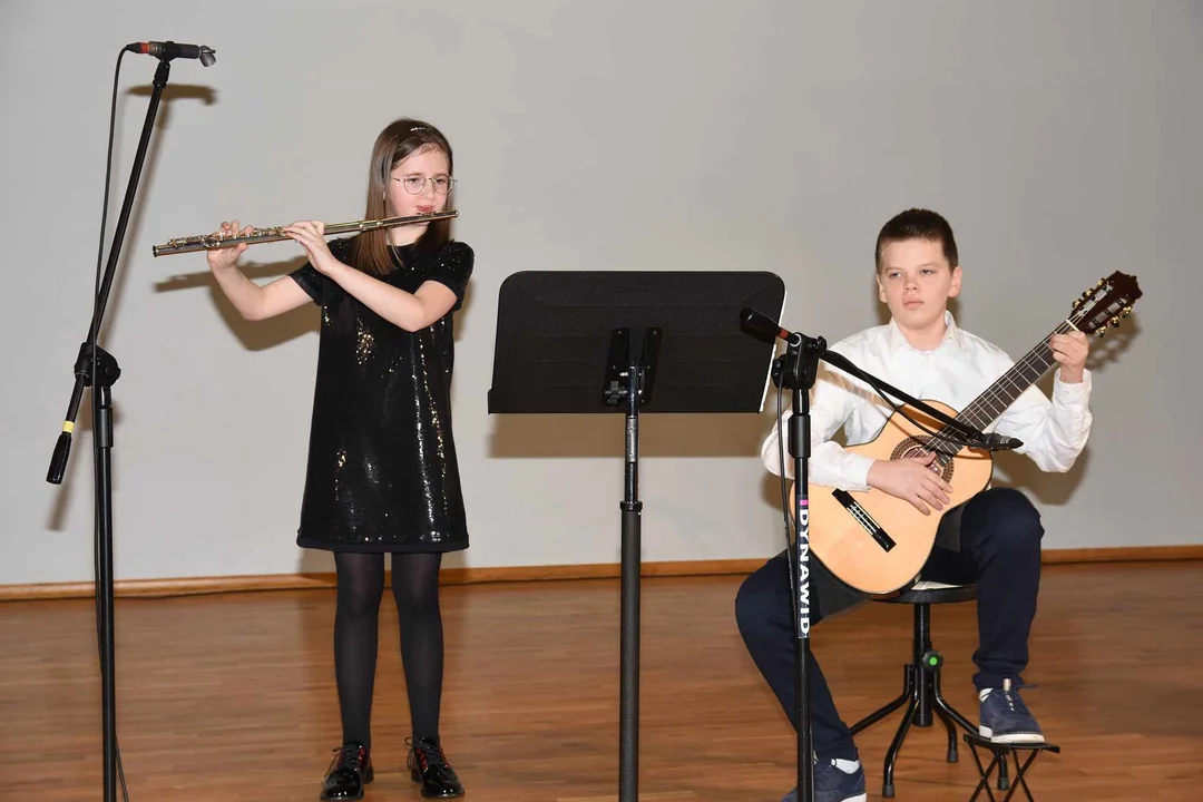 NOWOROCZNY KONCERT UCZNIÓW PAŃSTWOWEJ SZKOŁY MUZYCZNEJ W ŁUKOWIE