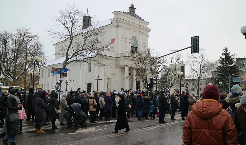 Siedlce: Orszak Trzech Króli przeszedł ulicami miasta [ZDJĘCIA] - Zdjęcie główne