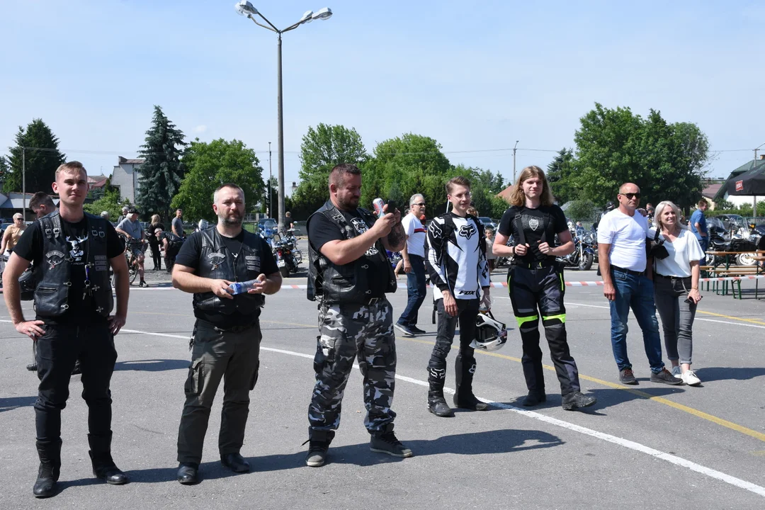 Motocykliści opanowali Łuków. Część I