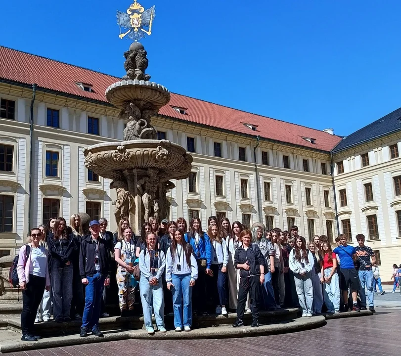 II LO zwiedza Pragę, Adršpach i Wrocław (zdjęcia) - Zdjęcie główne