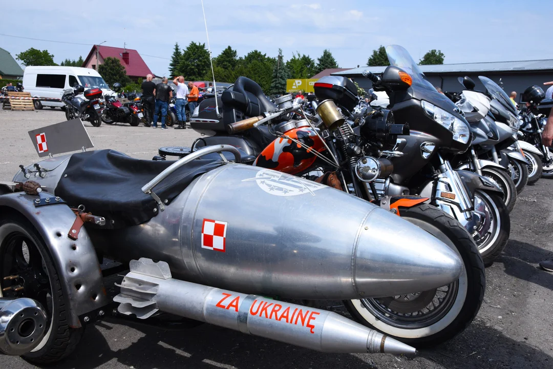 Motocykliści opanowali Łuków. Część I