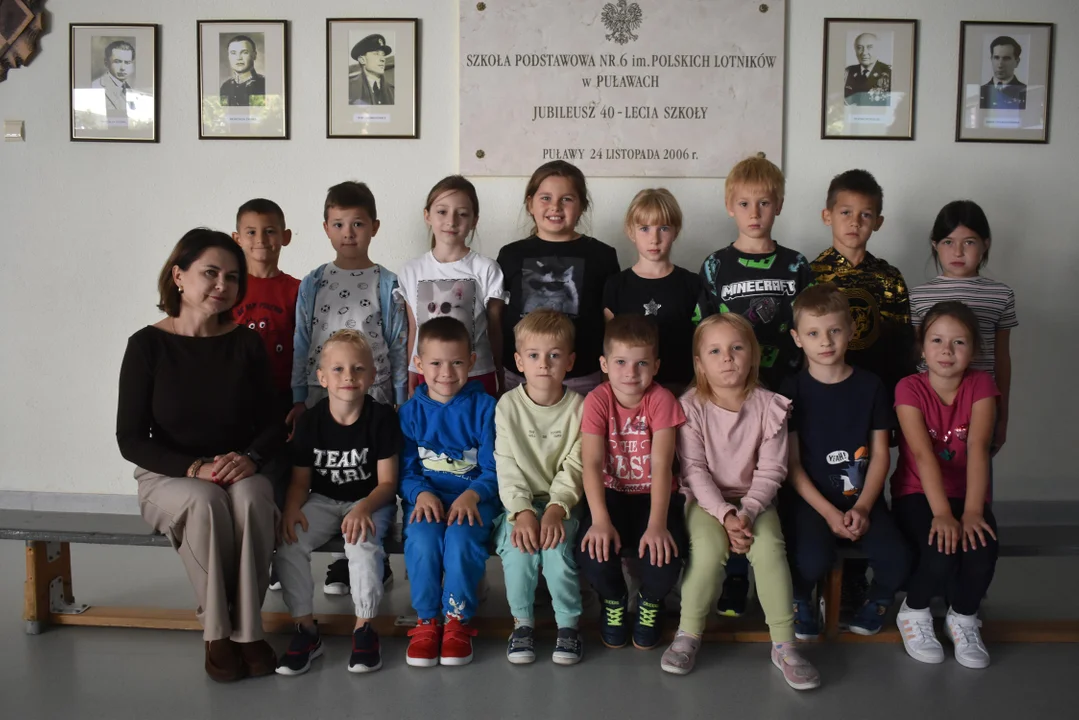 Klasa 1C, wychowawca Paulina Zielińska (nauczycielkę zastępowała )