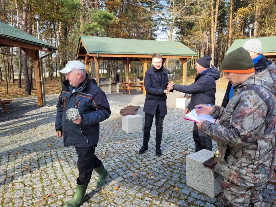 Zawody Wędkarskie "Niepodległościowy Spining 2023" nad Zalewem Zimna Woda