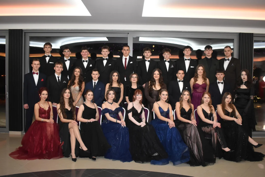 Klasa 4AP, wychowawca - Ewelina Pawłowska