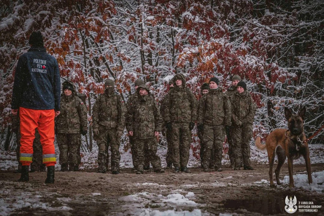 Lubelscy terytorialsi ćwiczyli z Grupą Poleskie Psy Ratownicze