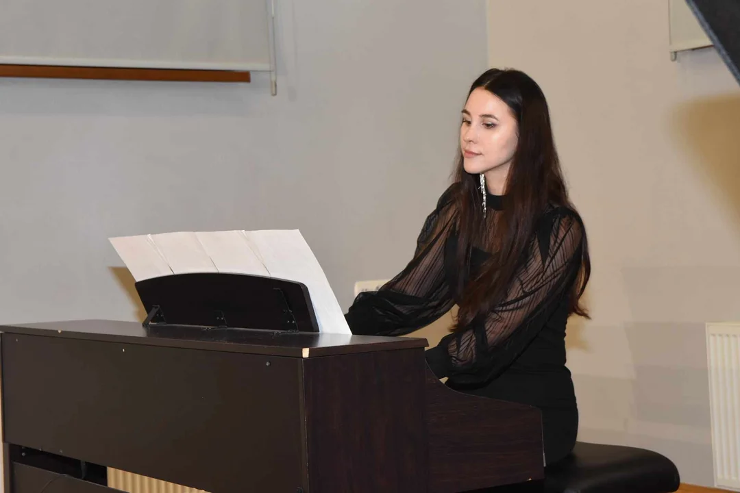 NOWOROCZNY KONCERT UCZNIÓW PAŃSTWOWEJ SZKOŁY MUZYCZNEJ W ŁUKOWIE