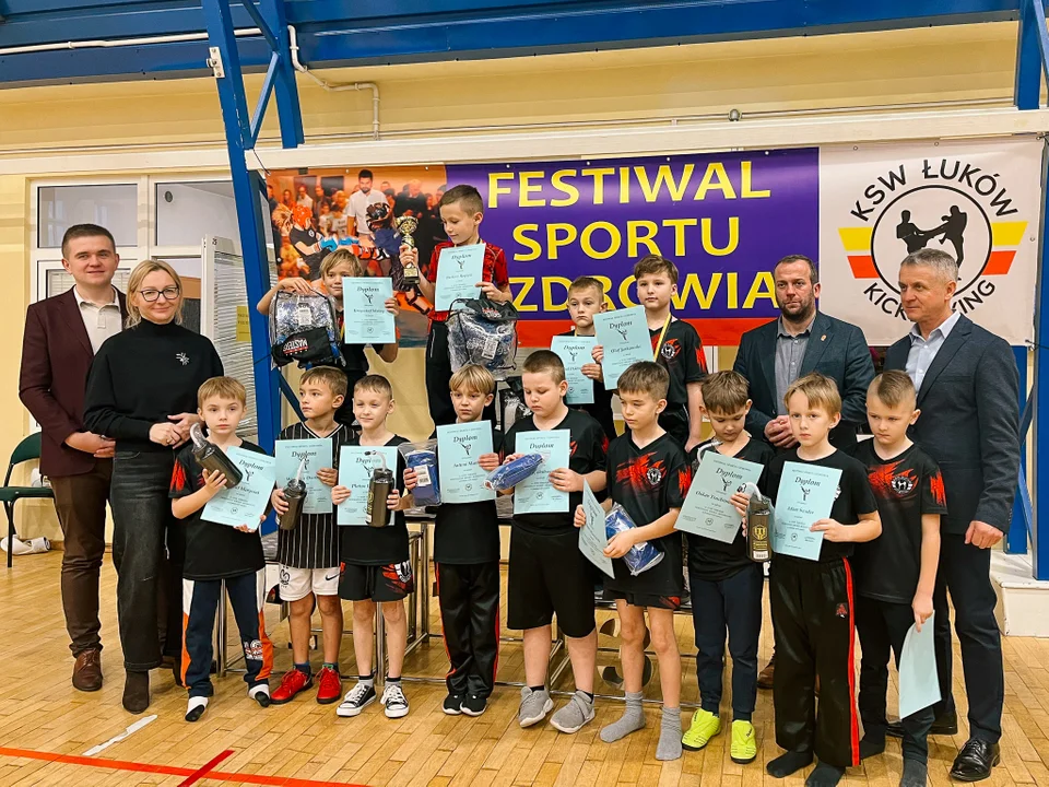 Festiwal Sportu i Zdrowia - XVIII Turniej Pierwszego Kroku Kickboxing (zdjęcia) - Zdjęcie główne