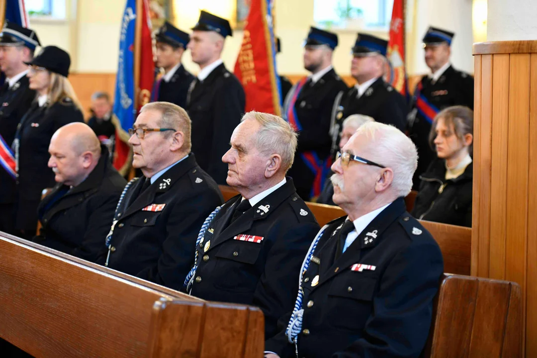 Zarzec Łukowski Msza Św. w intencji zmarłych strażaków z gminy Łuków