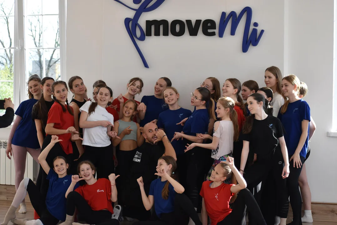 Brian Poniatowski w MOVE MI! Zwycięzca You Can Dance z Międzyrzeca Podlaskiego zawitał w rodzinne strony (ZDJĘCIA!) - Zdjęcie główne