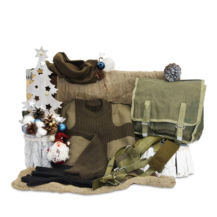 Pomysł na prezent nie tylko dla miłośników militariów! Odzież zimowa z internetowego sklepu Agencji Mienia Wojskowego ( zdjęcia) - Zdjęcie główne