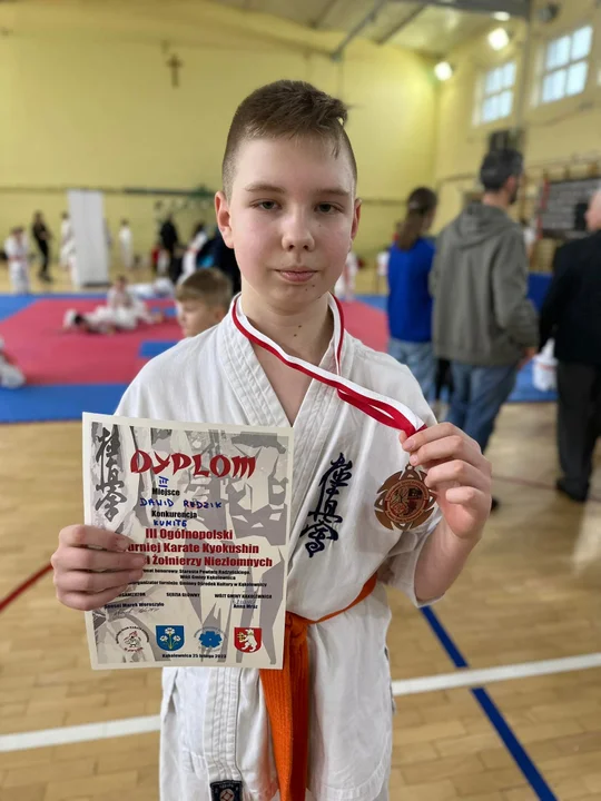 III OGÓLNOPOLSKIM TURNIEJU KARATE KYOKUSHIN PAMIĘCI ŻOŁNIERZY NIEZŁOMNYCH W KĄKOLEWNICY