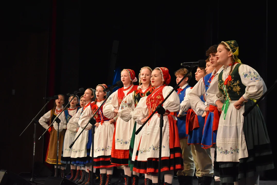 II Ogólnopolski Przegląd Folklorystyczny "Z kulturą PoWiśle"