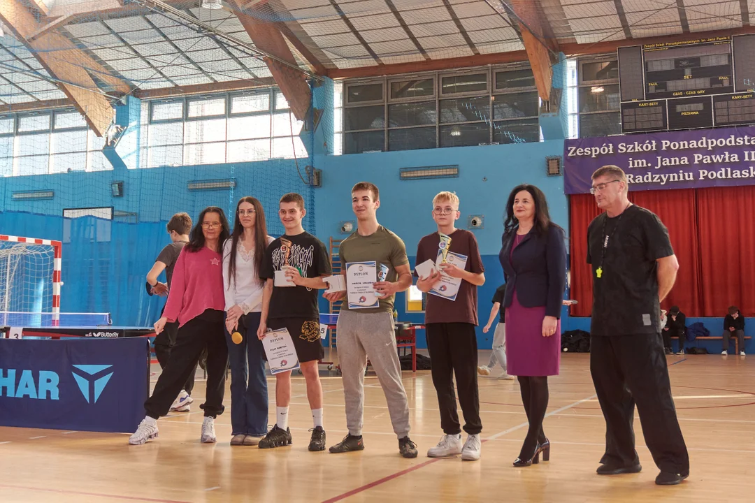 Szkolny turniej tenisa stołowego wyłonił najlepszych - Zdjęcie główne