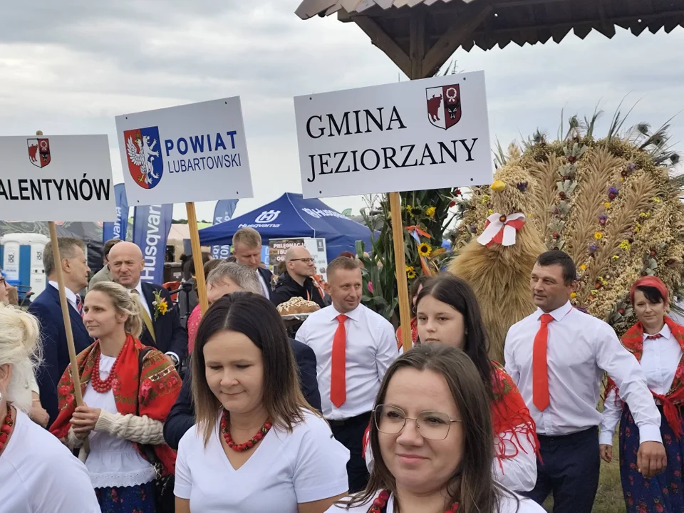 Dożynki Województwa Lubelskiego w Świdniku. Tak dziękowali za plony [ZDJĘCIA CZ. 1]