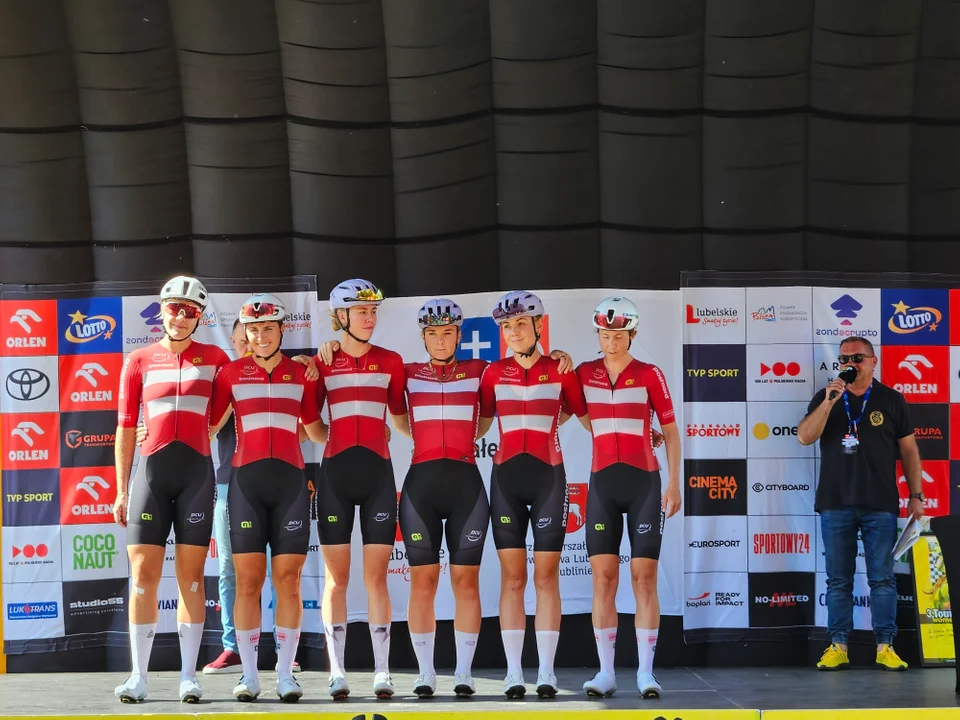 Nałęczów w centrum sportowych wydarzeń – finałowy etap Tour de Pologne Women wyruszył z Parku Zdrojowego