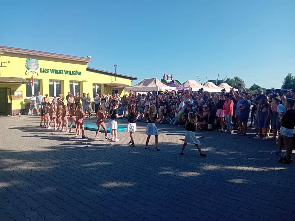 Wilkowskie Spotkania po raz drugi. Motocross, występy i wspólna zabawa (foto) - Zdjęcie główne