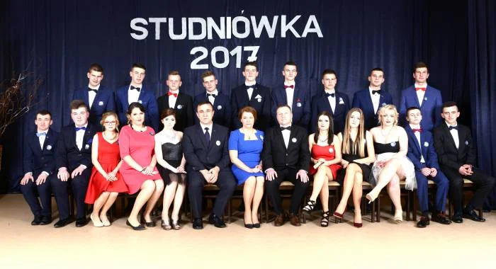 STUDNIÓWKA 2017 Zespół Szkół w Adamowie