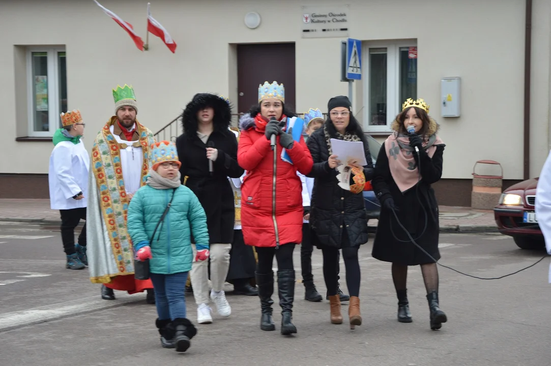 Orszak Trzech Króli przeszedł ulicami Chodla