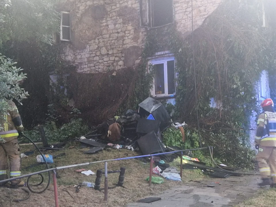 Lublin: Tragiczny pożar kamienicy. Policjanci i strażacy podają wstępne ustalenia