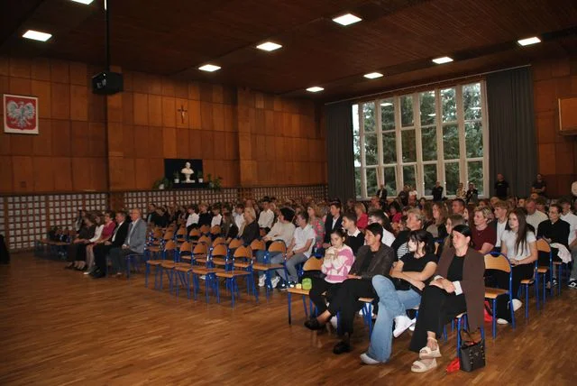 Poniatowa stypendia burmistrza 2026