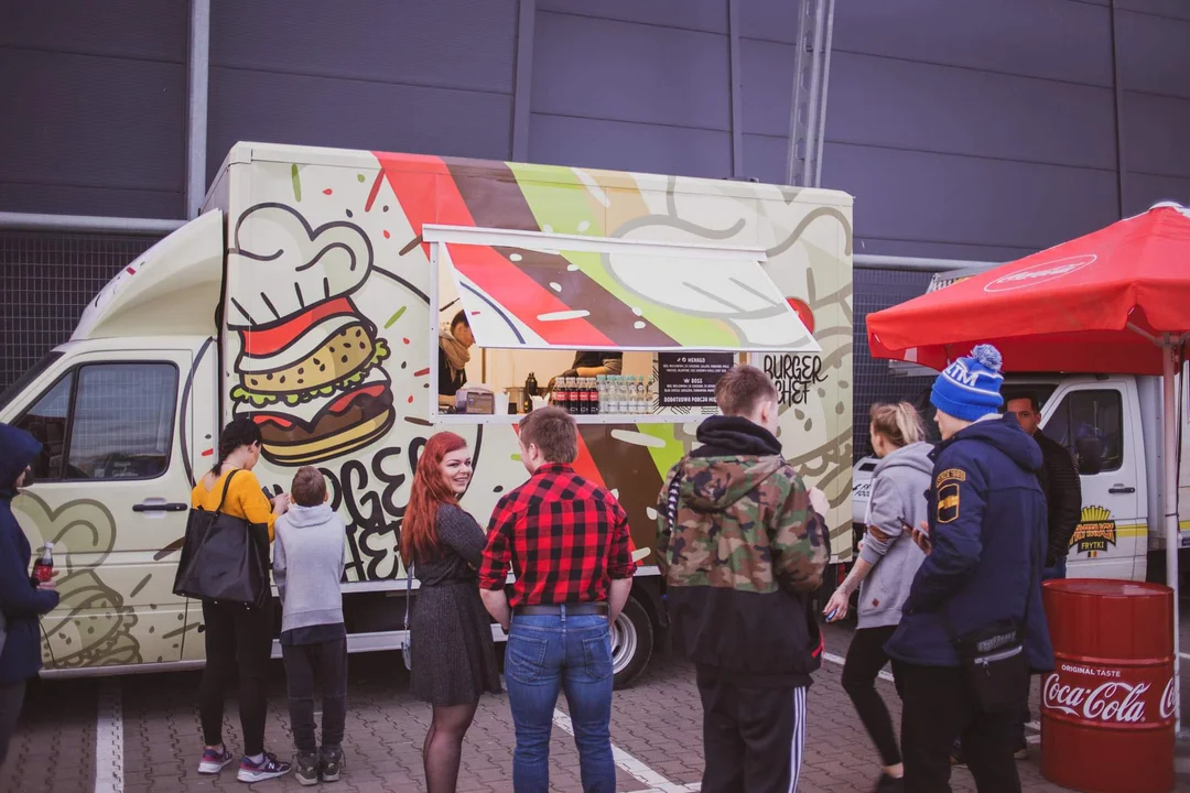 Już od 6 do 8 Października na Placu Wolnosci i Solidarności w Łukowie zawitają Foodtrucki!