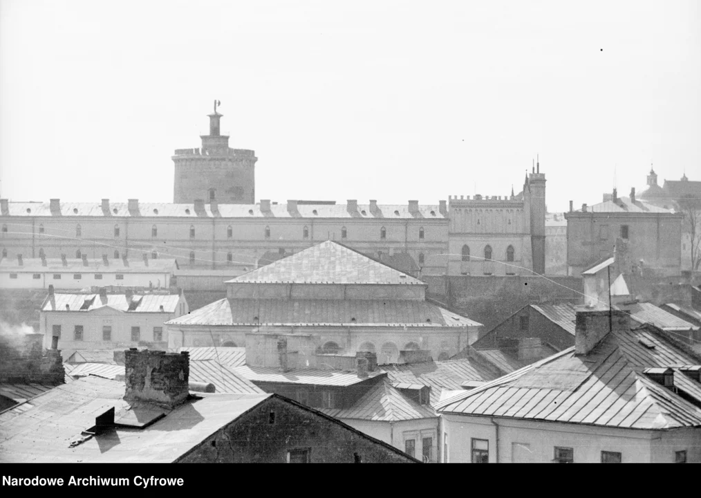 Lublin. Jedna z największych atrakcji stolicy województwa. Zamek Lubelski i jego okolice. Archiwalne zdjęcia z XX wieku - Zdjęcie główne