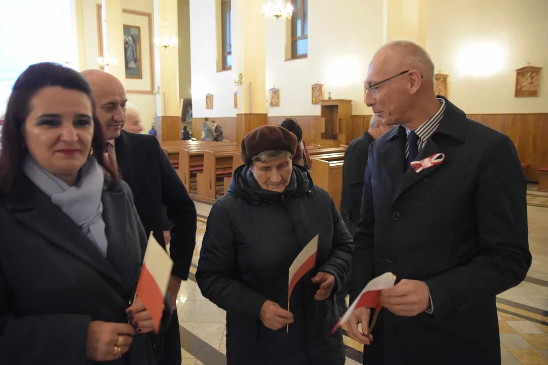 Obchody 11 listopada w Bibliotece w Hucie Dąbrowie