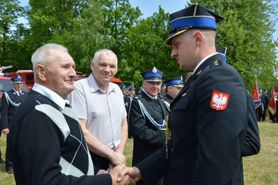 Lipiny: Jubileusz 60-lecia istnienia Ochotniczej Straży Pożarnej (ZDJĘCIA) - Zdjęcie główne