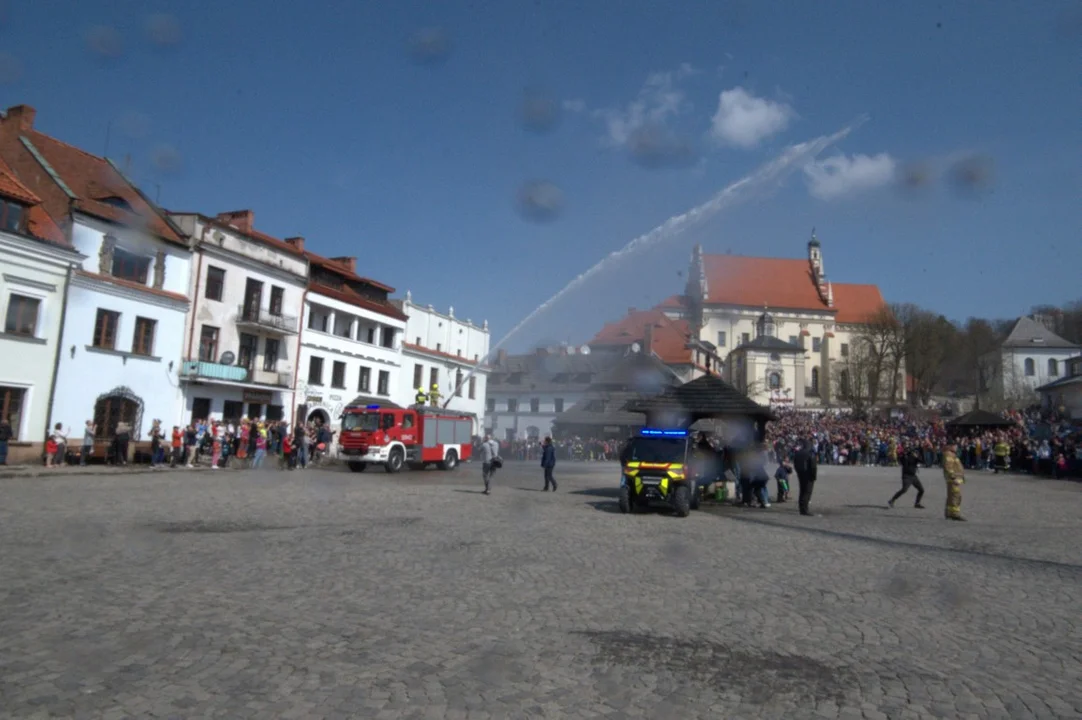 Strażacki lany poniedziałek w Kazimierzu Dolnym