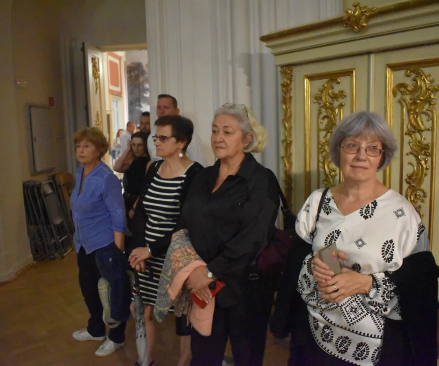 Wernisaż „Między sztuką a sercem – akwarelowa opowieść o Pani na Puławach”