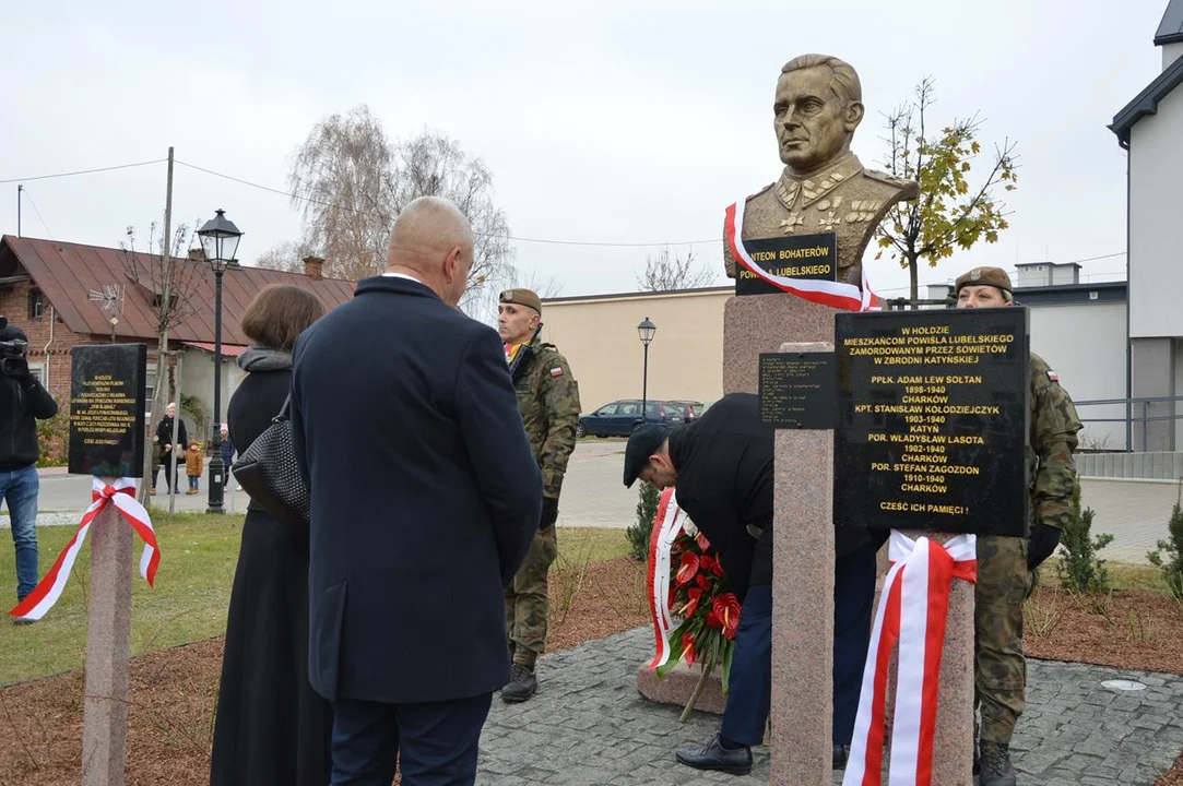 Odsłonięcie Panteonu Bohaterów Powiśla Lubelskiego