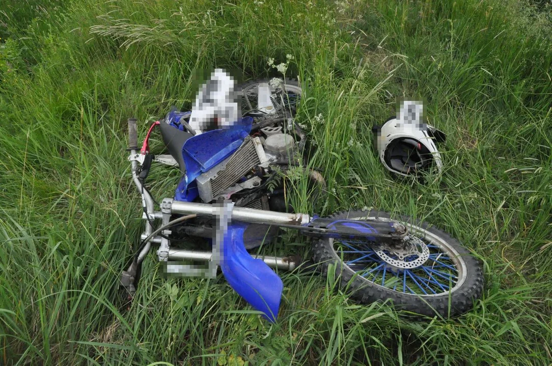 powiat biłgorajski: wypadek z udziałem 15-letniego motocyklisty