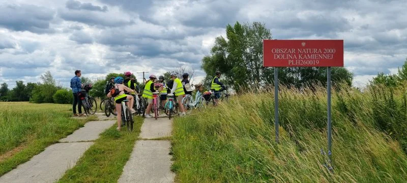 Rowerowa wyprawa przez trzy województwa – młodzi cykliści przejechali trasę wzdłuż Wisły! (ZDJĘCIA) - Zdjęcie główne
