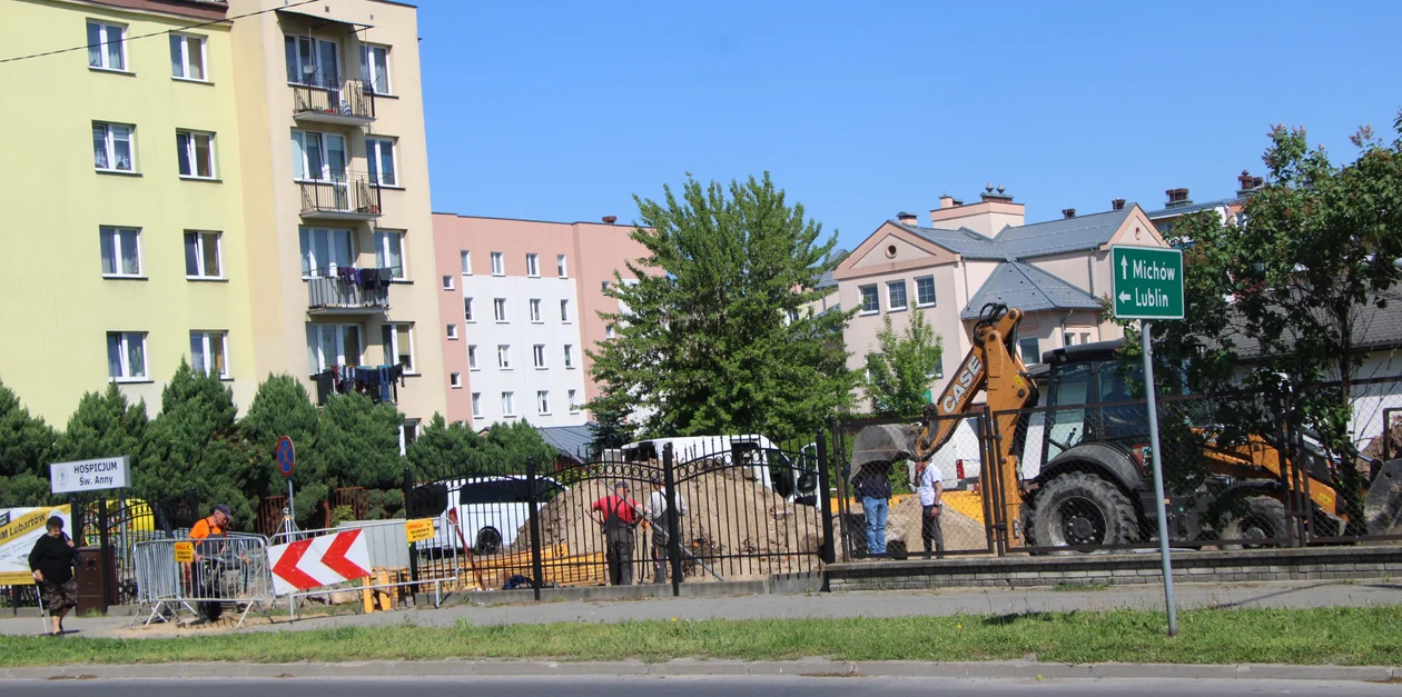 Budowa hospicjum św. Anny w Lubartowie (zdjęcia) - Zdjęcie główne