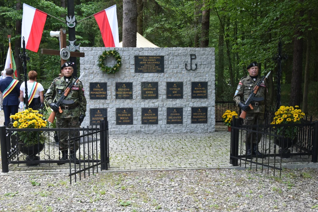 Obchody 82. rocznicy walk oddziału „Zenona” w Leszczance [ZDJĘCIA] - Zdjęcie główne