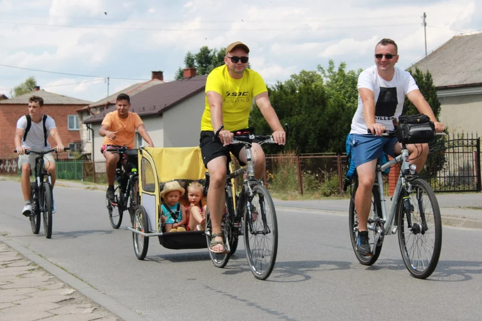 IX Rajd Rowerowy po gminie Niedźwiada (ZDJĘCIA CZ.2) - Zdjęcie główne