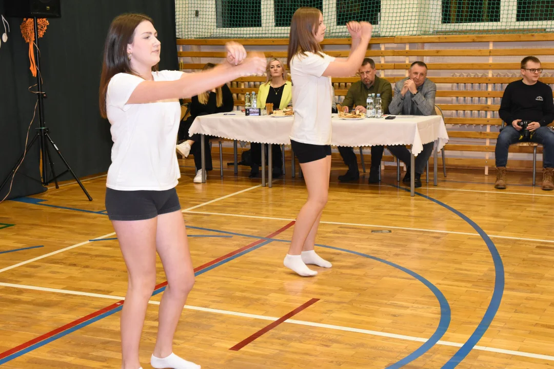 Ale zdolni młodzi ludzie! Gminny Przegląd Talentów w Krzywdzie