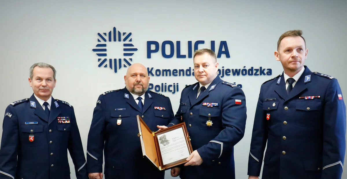 Trzy dekady na straży bezpieczeństwa. I Zastępca Komendanta Wojewódzkiego Policji przechodzi na emeryturę