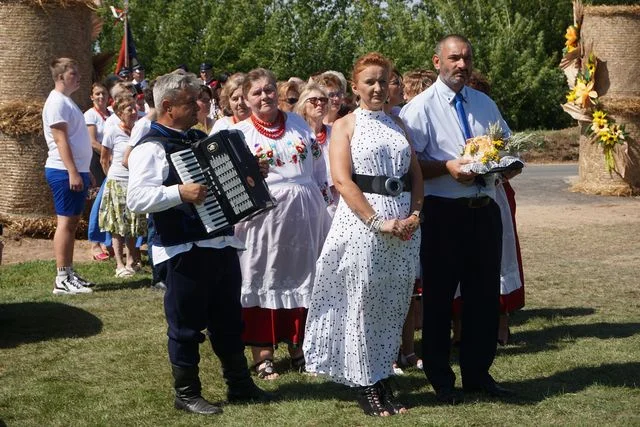 Kowala: Mieszkańcy gminy Poniatowa podziękowali za plony (ZDJĘCIA) - Zdjęcie główne