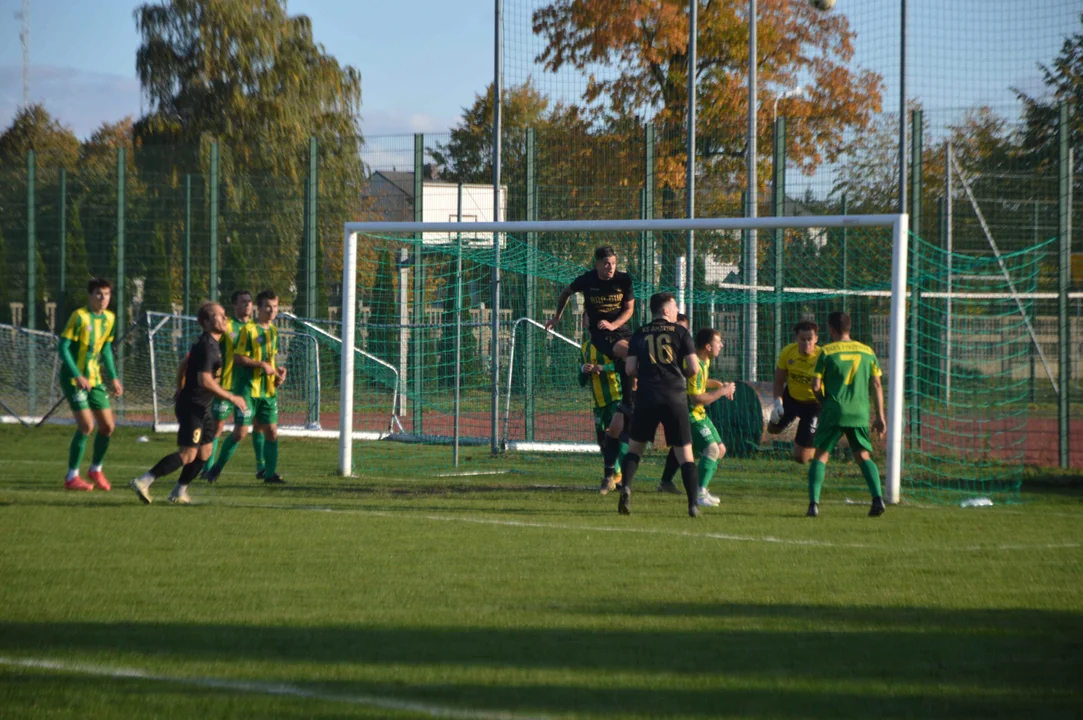 Żyrzyniak Żyrzyn - Amator Rososz-Leopoldów