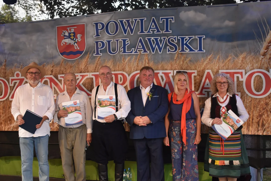 Dożynki Powiatowe w Wąwolnicy