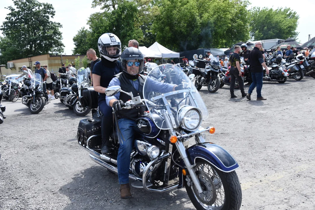 Motocykliści opanowali Łuków. Część I