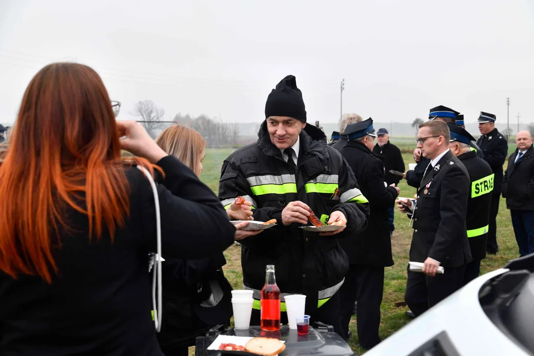 Zarzec Łukowski Msza Św. w intencji zmarłych strażaków z gminy Łuków