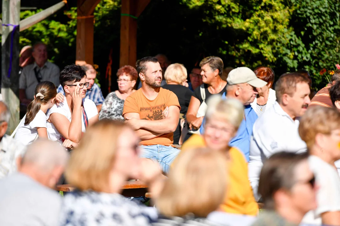 Widowisko obrzędowo-ludyczne  „Wesele w Gręzówce”