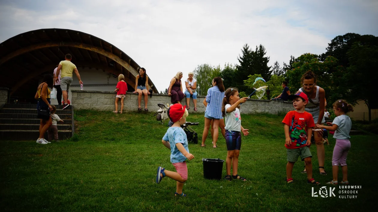 Festiwal Balonów, Baniek Mydlanych i Kolorów w Parku Miejskim w Łukowie