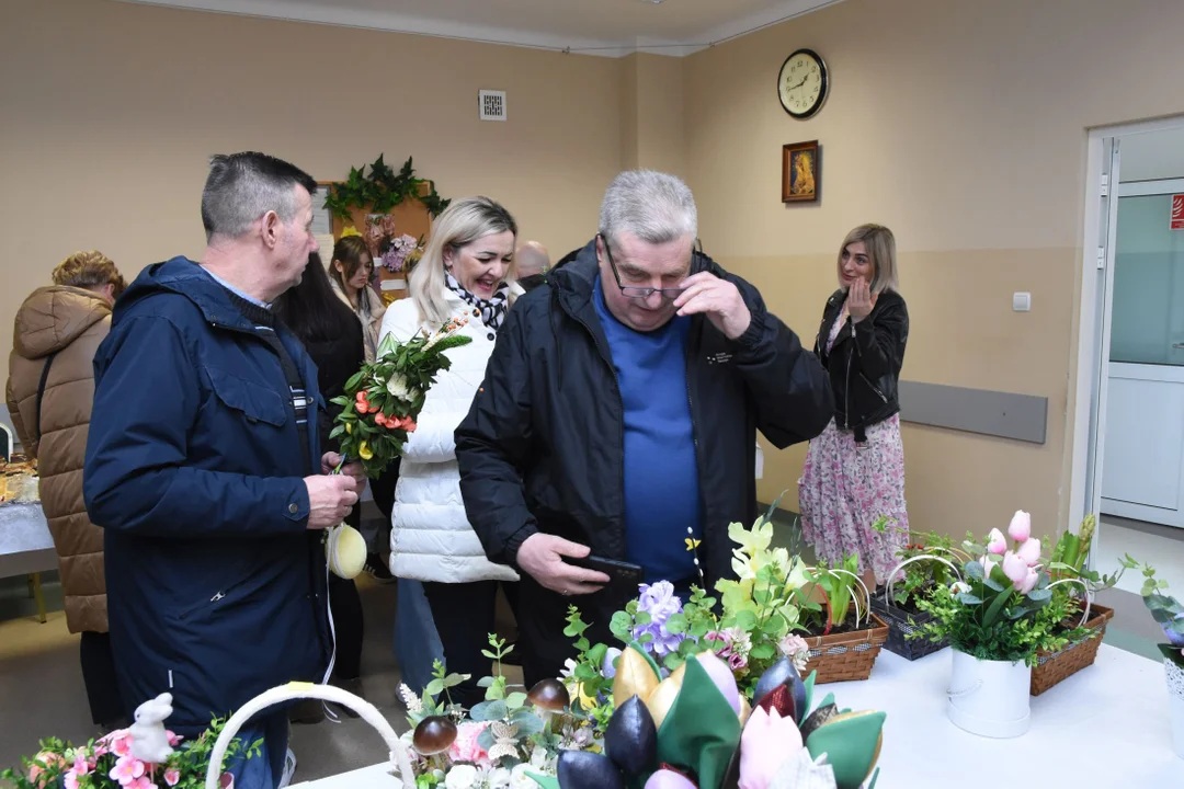 Piękne ozdoby wielkanocne na kiermaszu w Anielinie