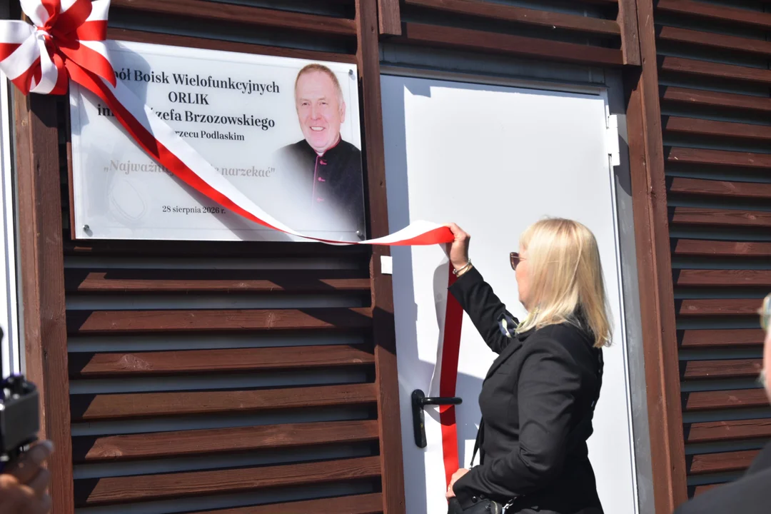 W hołdzie dla duszpasterza i społecznika. Orlik przy ZPO nr 2 w Międzyrzecu Podlaskim zyskał imię ks. Józefa Brzozowskiego - Zdjęcie główne