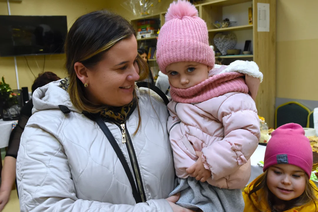 Piękne ozdoby wielkanocne na kiermaszu w Anielinie