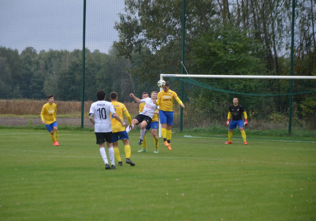 SKS Leokadiów - Stacja Nałęczów