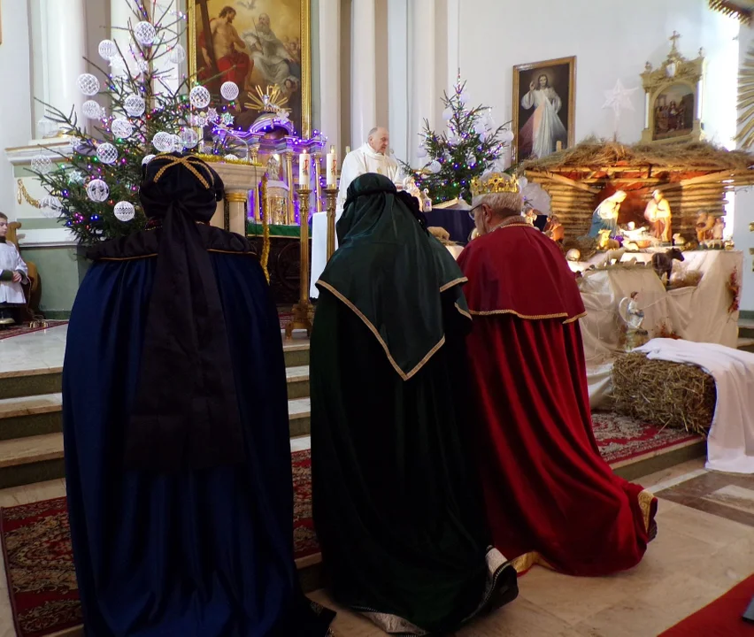 Orszak Trzech Króli i msza św. w Sosnowicy